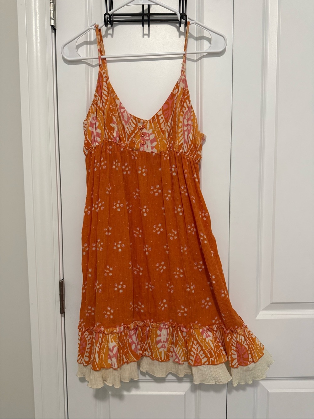 Women’s Orange Patterned Spaghetti-Strap Sundress